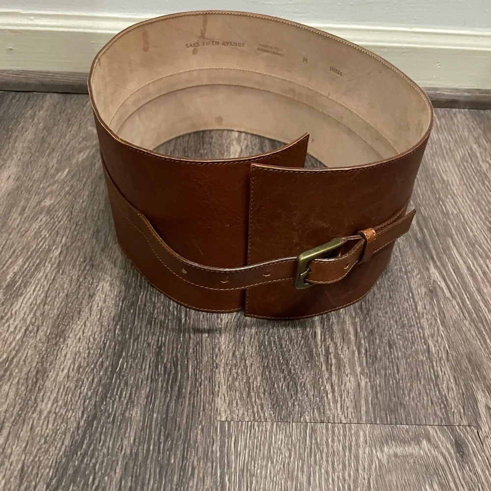Saks Fifth Avenue Leather Wide  Brown Waist Belt M